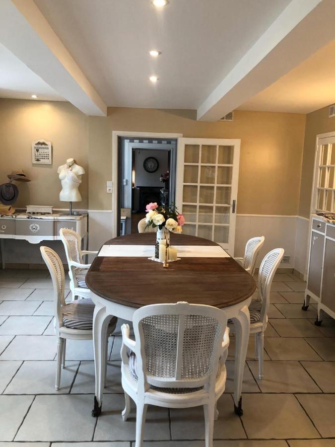 Chez Celine Et Philippe Atelier Dans Propriété De Charme Avec Piscine